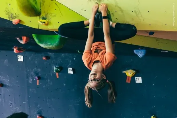 Секция скалолазания ParkRock