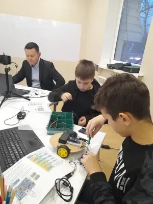 Битва РОБОТОВ