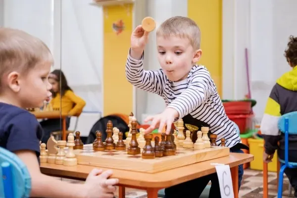 Шахматы для детей 4-11 лет на Северо-Западе
