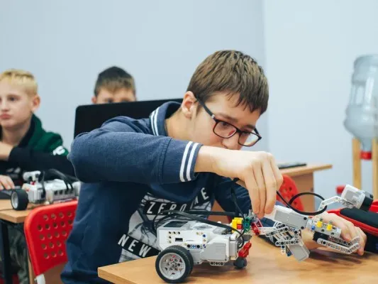 Программирование на PYTHON с роботами