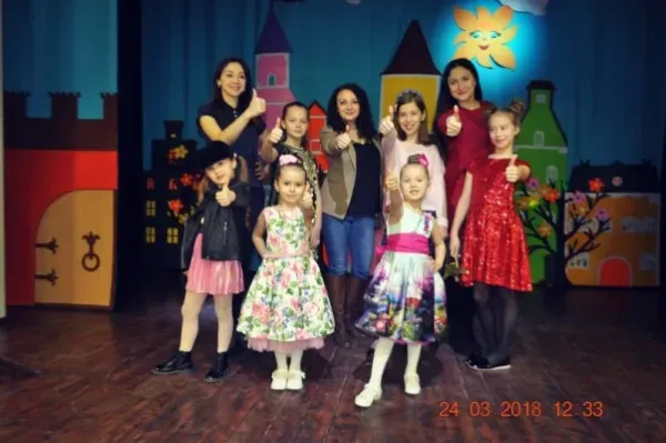 Уроки вокала, сольфеджио