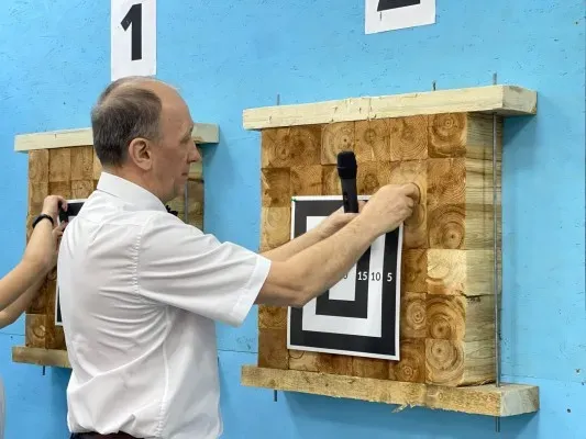 Спортивное метание ножа