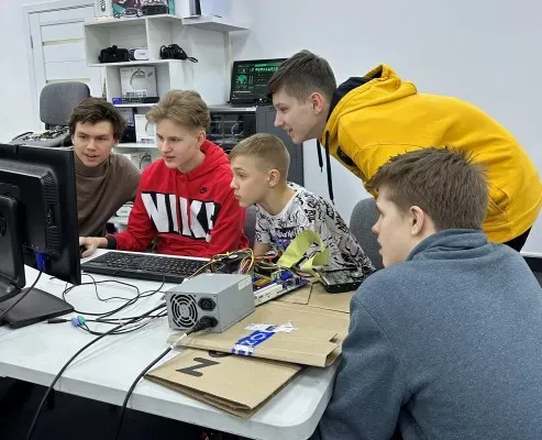 Лицей. Программист.