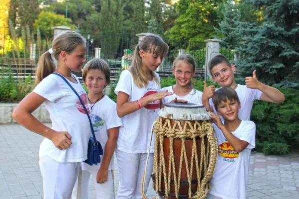 Капоэйра (на пр. Генерала Острякова, ТРИУМФ RAOTAS)