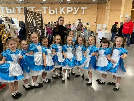 Акробатика и танцы