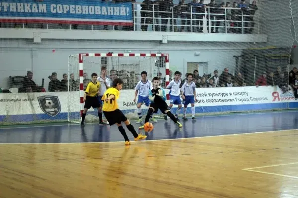 Футбол (на ул. Орджоникидзе)