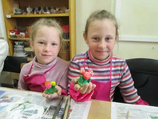 Глиняная игрушка