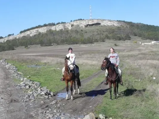 Конные прогулки и походы в Крыму