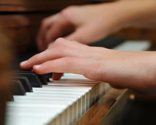 СТУДИЯ ФОРТЕПИАНО «МАЭСТРО»