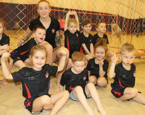 Детская секция регби ЦСКА Спортивно-развлекательный центр "Лето"