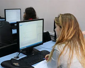Занятия в компьютерной академии