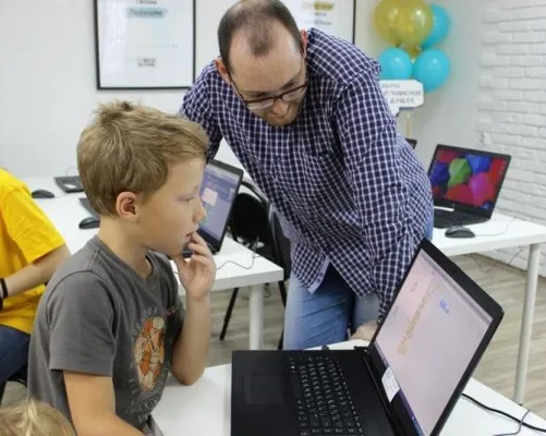 Открытый урок в школе программирования KiberOne