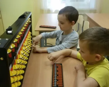 Ментальная арифметика (на ул. Липатова)