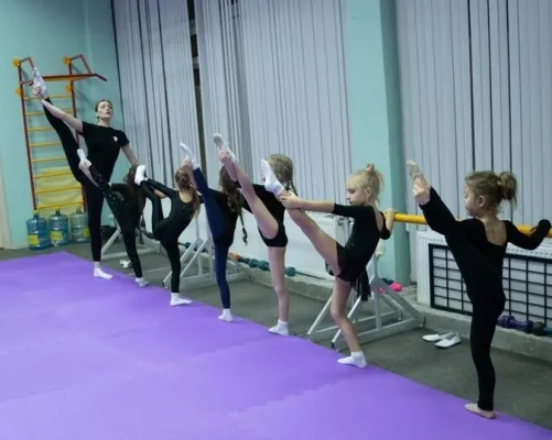 школа художественной гимнастики GymBalance