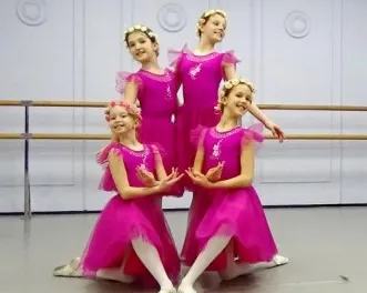 Уроки балета, гимнастики, джаза, модерна, контемпорари,