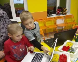 Робо-Бои