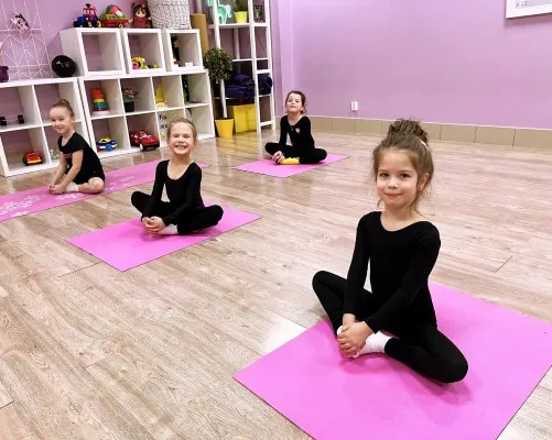 GymBalance гимнастика для детей на Большевиков
