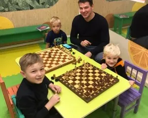 Шахматы