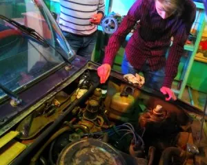 Слесарь по ремонту автомобилей
