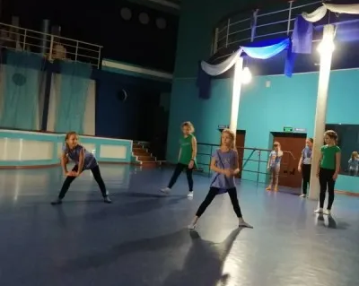 «Микс»: современная хореография для детей и взрослых