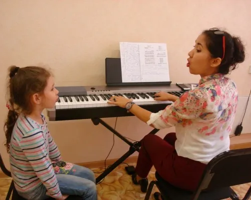 Студия эстрадного вокала