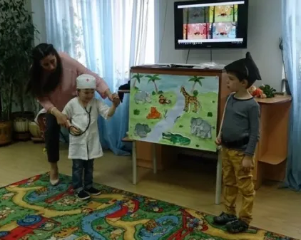Летняя городская площадка Magic English