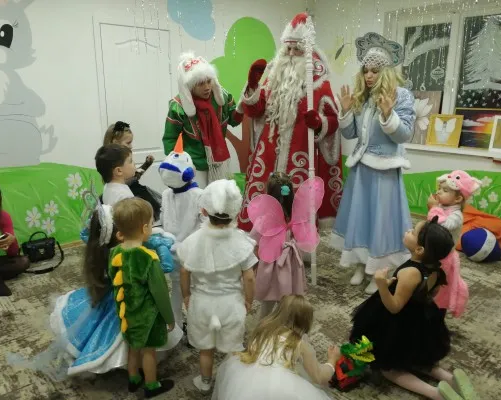 Проведение праздников, дней рождения.