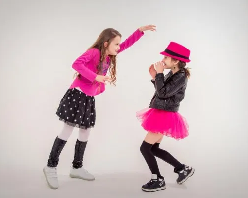 Французский театр в Академии Талантов ВОЛШЕБНЫЙ ЗАМОК