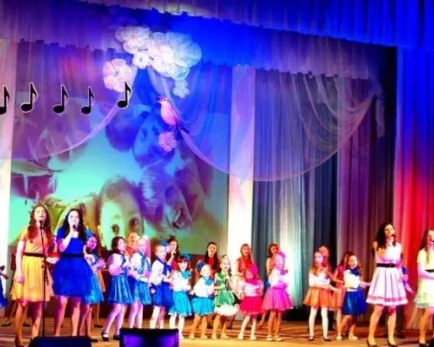 Образцовый вокальный ансамбль «Звонкие голоса»