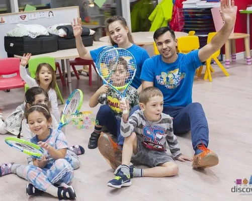 Теннисная школа в детском саду (на ул. Крылатской)