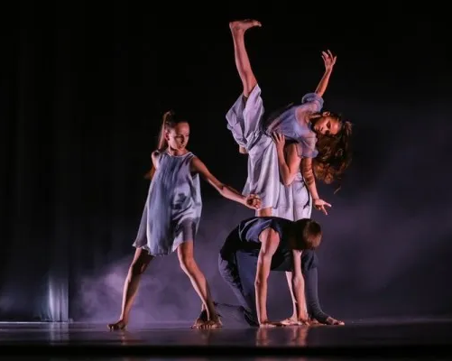 Хореография (на пр. Королёва)