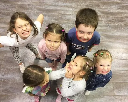 театр песни "Атмосфера"