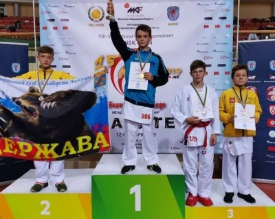 СК "Держава"