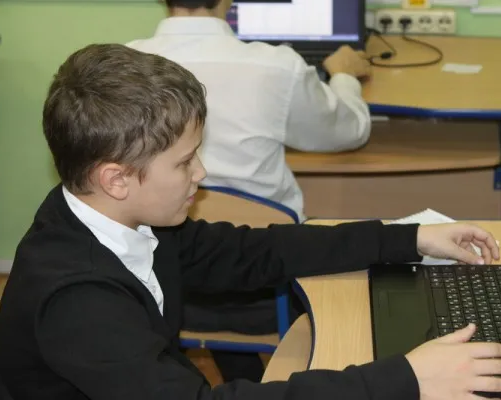 Омская школа программиста: 8–11 класс
