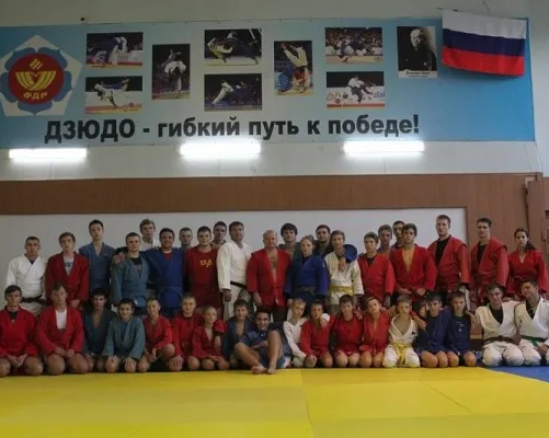 Клуб спортивных единоборств «Спарта» (на ул. Свободы)