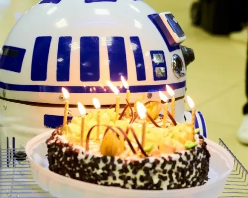 Квест "Спасти R2D2"