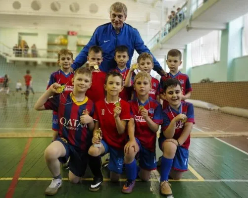 Футбольная школа "Мегаболл" (м. Рязанский проспект)