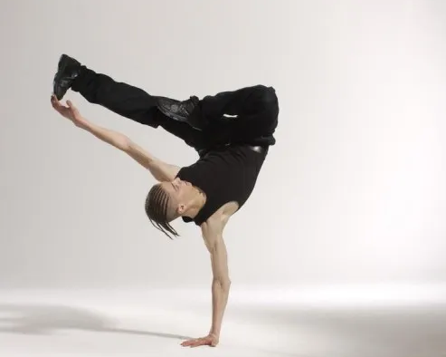 Танцевальный клуб Step It