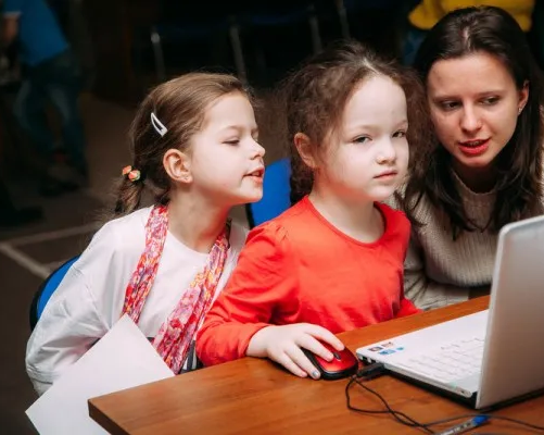 Scratch Start. Основы программирования 7-9 лет в ИНЖИНИУМ (онлайн)