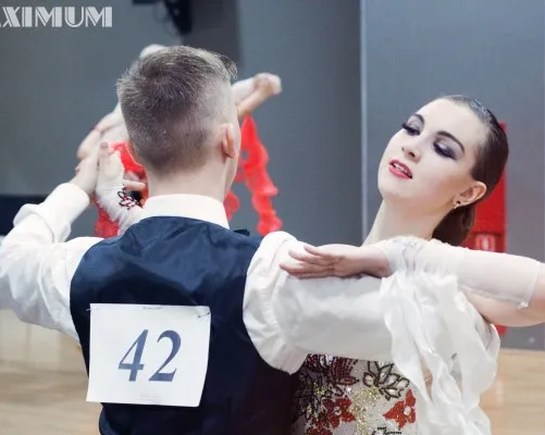 Спортивно-бальные танцы для детей и подростков