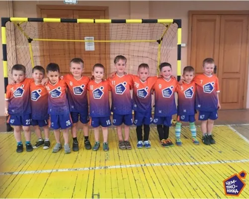 Футбольный клуб «Чемпионика» (на ул. Военной)