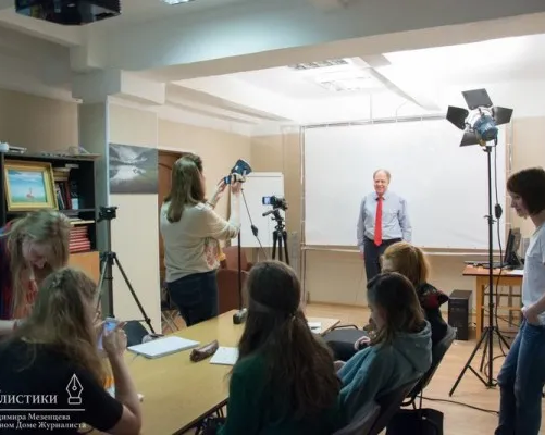 Телевидение. Радио. Текст