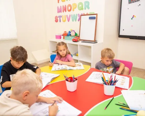 Курсы английского для детей (3-6 лет)