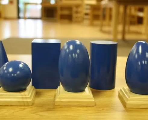 Монтессори-объединение «Помоги мне сделать это самому»