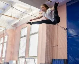 Прыжки на батуте для детей Yourways (м. Строгино)