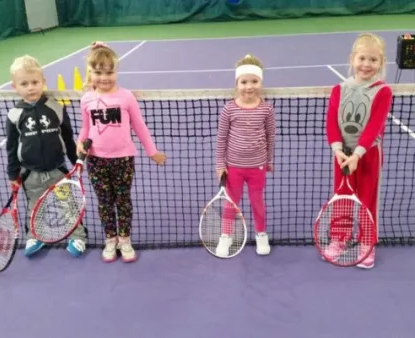 Набор в школу тенниса