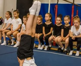 Спортивная акробатика