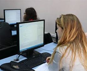 Занятия в компьютерной академии