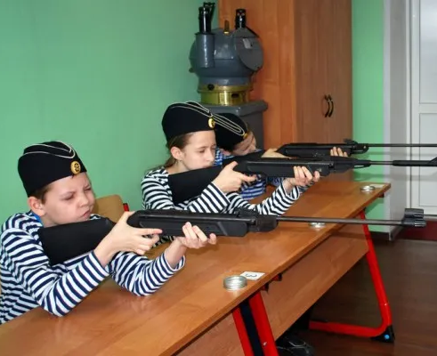 Юный стрелок