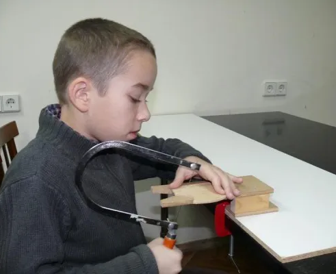 Самоделкин (техническое и художественное творчество)